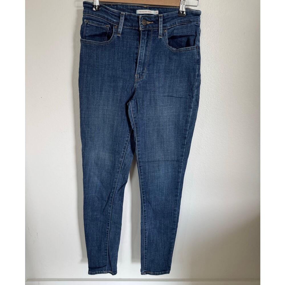 Levi's Women's 721‎ High-Rise Skinny Jeans Size 28